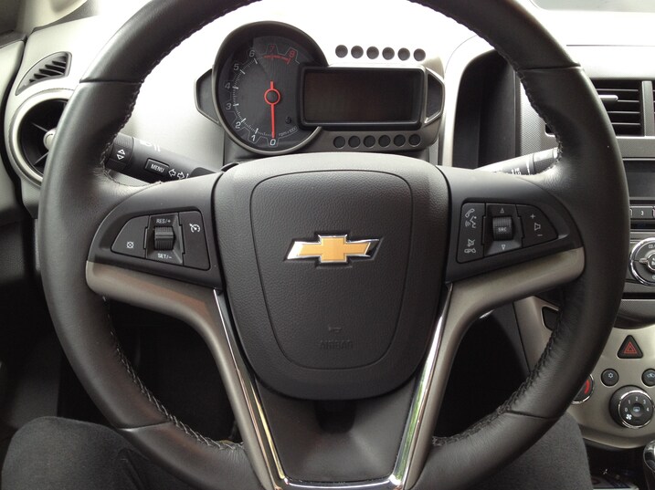 sonic steering wheel
